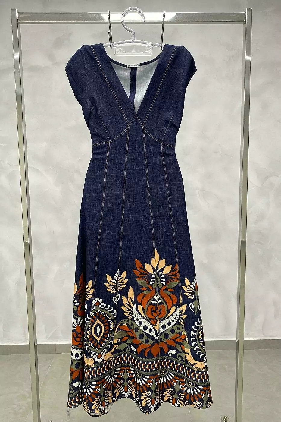 VESTIDO MANGA CURTA LINHO ESTAMPADA FIJI™