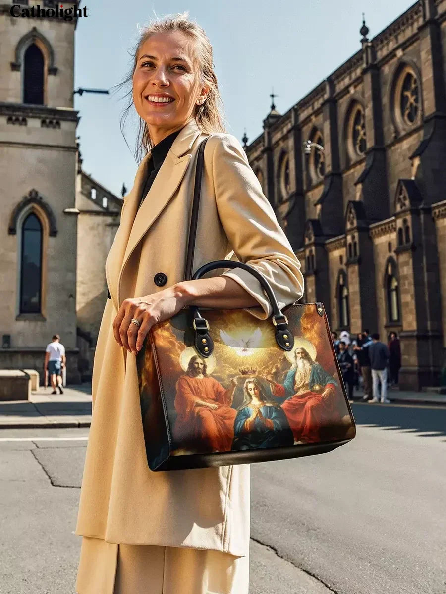 Bolsa de Couro Coroação da Rainha do Céu