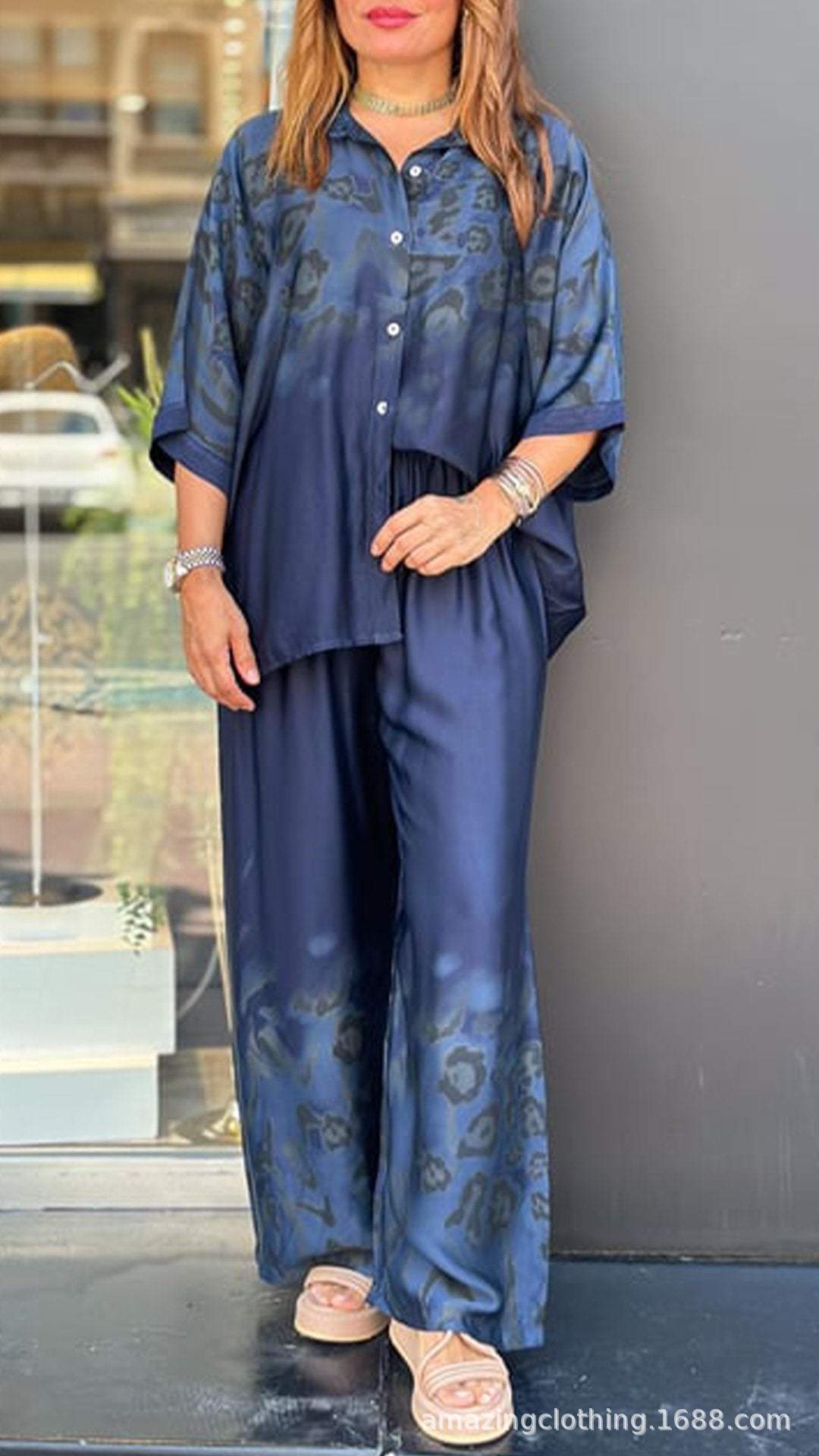 Conjunto Abu Dhabi™ em Tecido Leve com Brilho Acetinado / Um Toque Cultural e Contemporâneo para Mulheres de Estilo Leve e Autêntico!