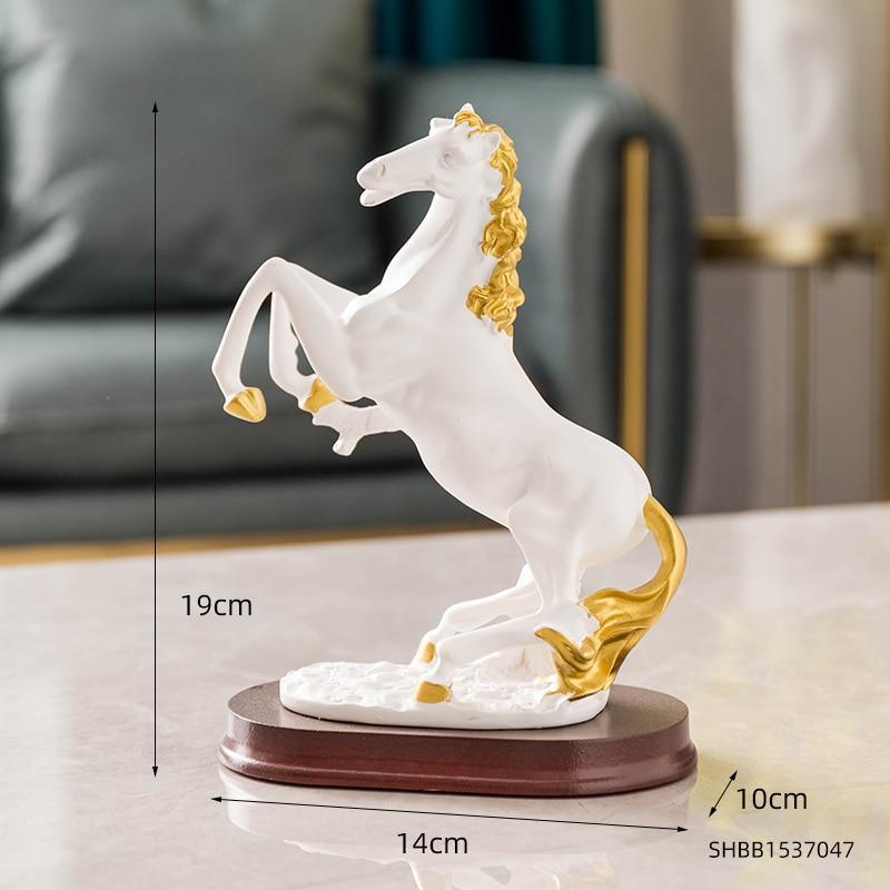 Estatueta Artesanal de Cavalo Vintage em Resina - Inovallar